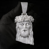 GL Jesus Thorns wreath moissanite pendant